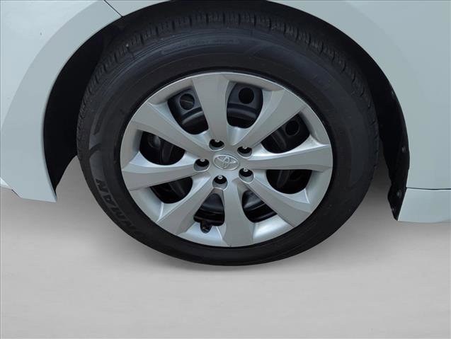 Used 2024 Toyota Corolla LE image 25
