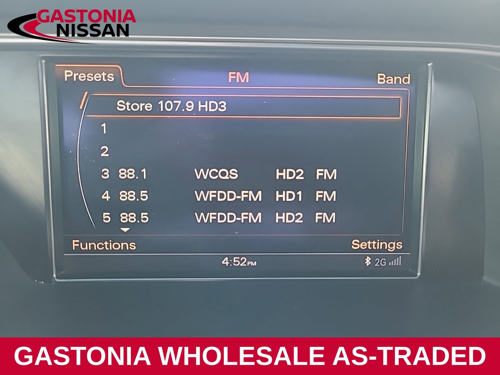 Used 2016 Audi A4 Premium image 34