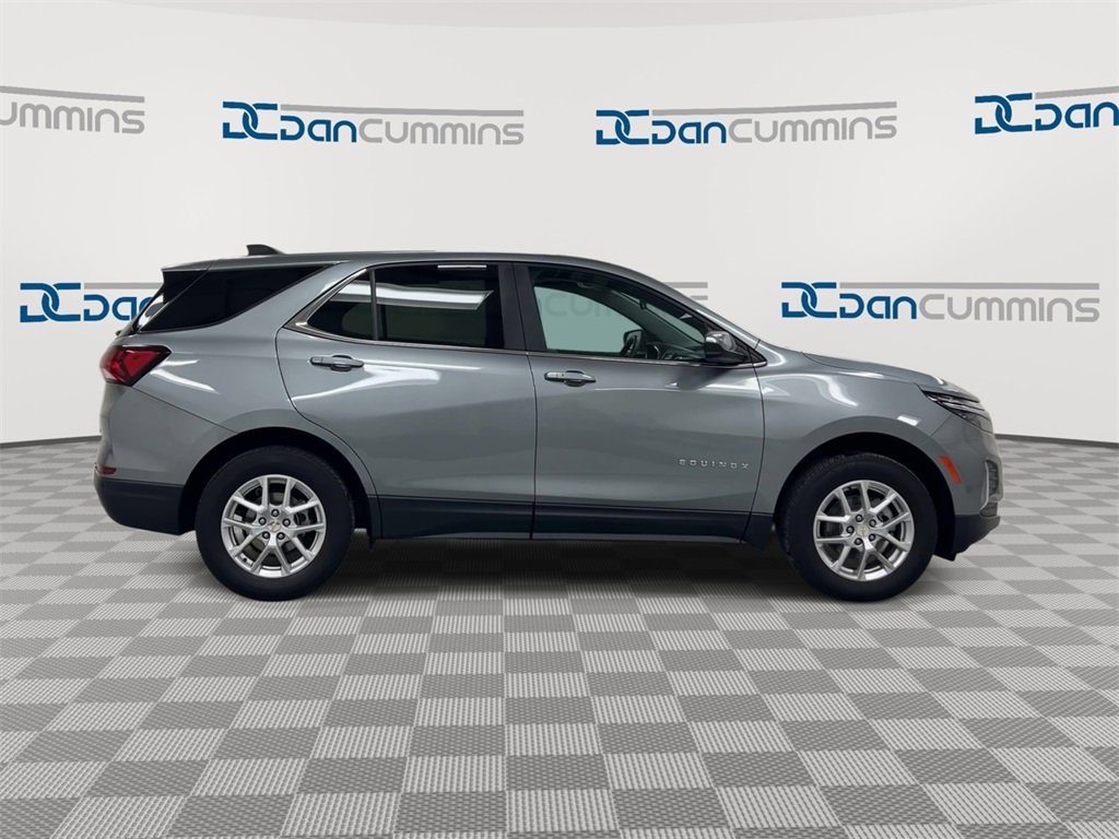 Used 2023 Chevrolet Equinox LT w/ Driver Convenience Package image 9