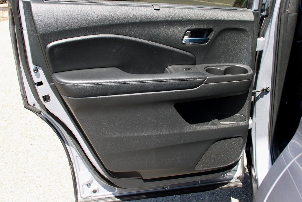 Used 2020 Honda Passport EX-L image 35