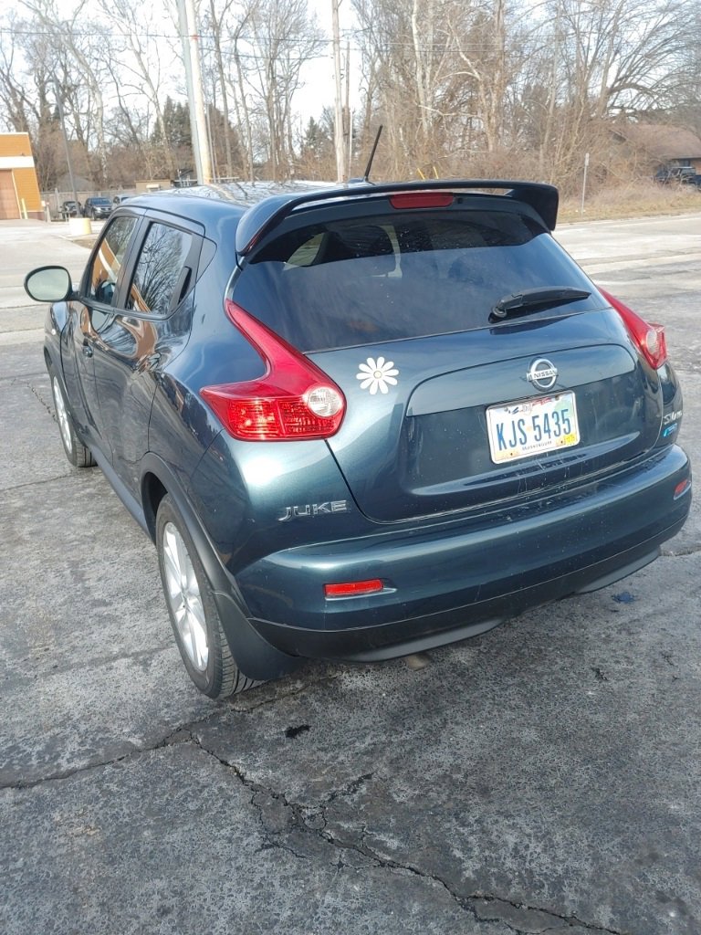 Used 2013 Nissan Juke SV image 10