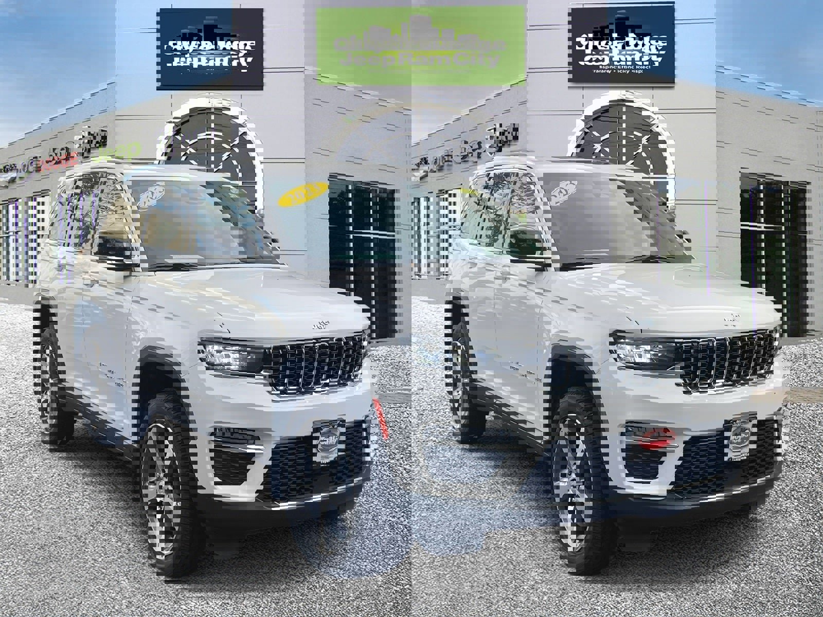 Used 2023 Jeep Grand Cherokee 4WD 4xe w/ MOPAR Finishing Package