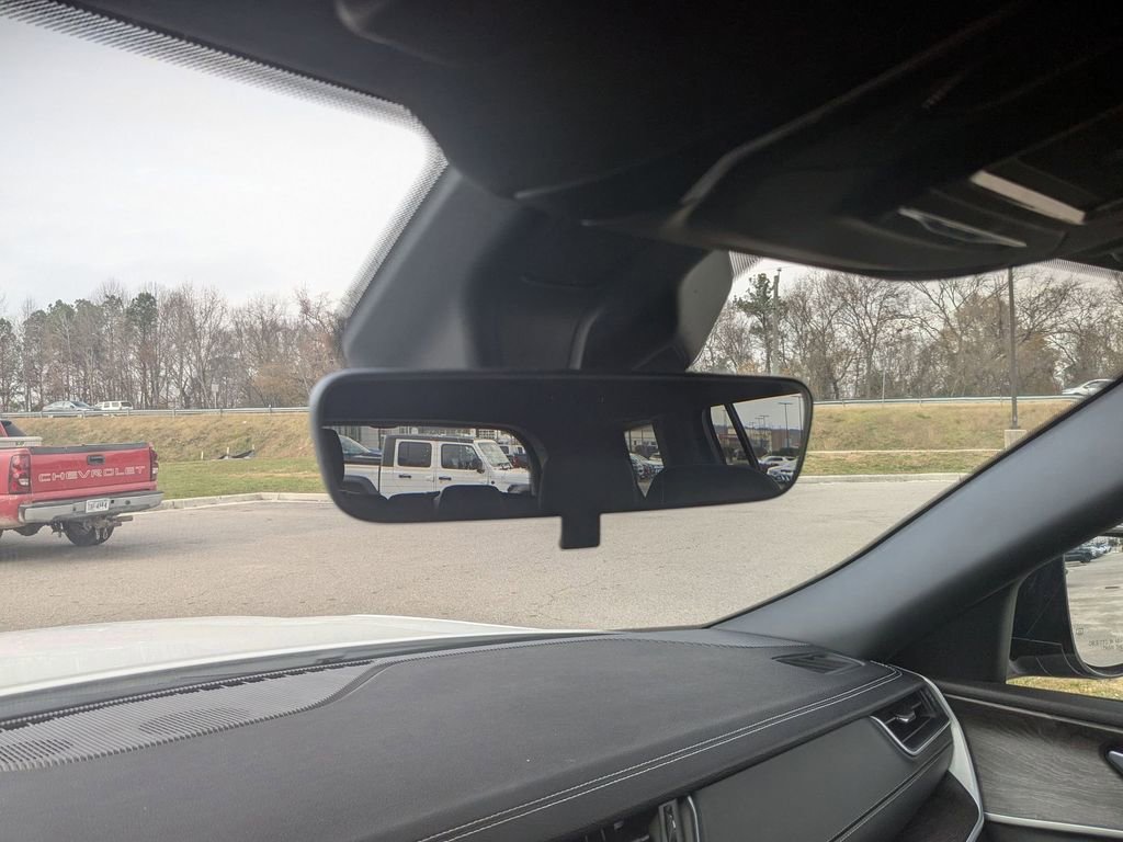 New 2025 Jeep Grand Cherokee L Limited w/ Trailer Tow Package image 35