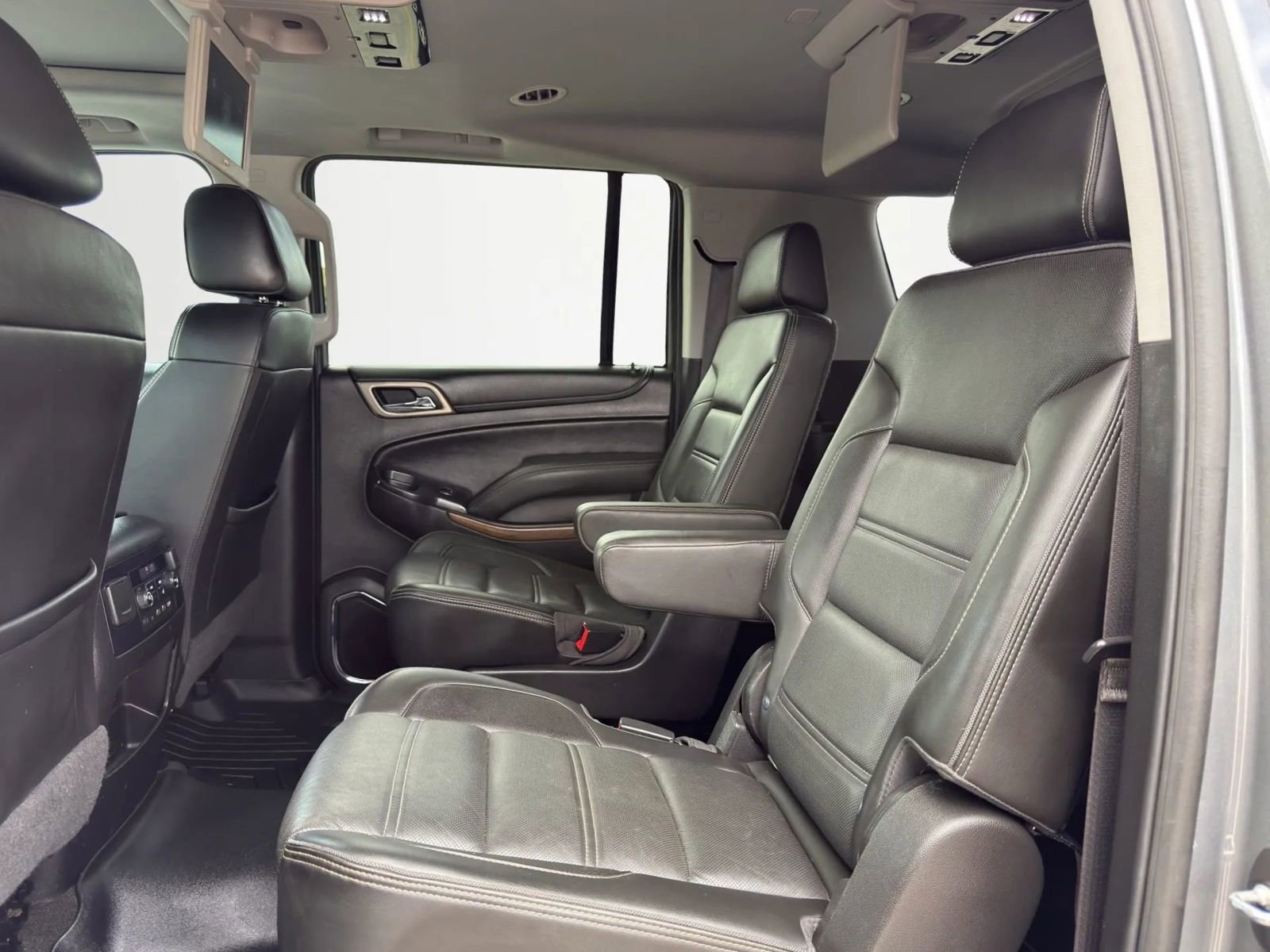Used 2018 GMC Yukon XL Denali w/ Denali Ultimate Package image 22