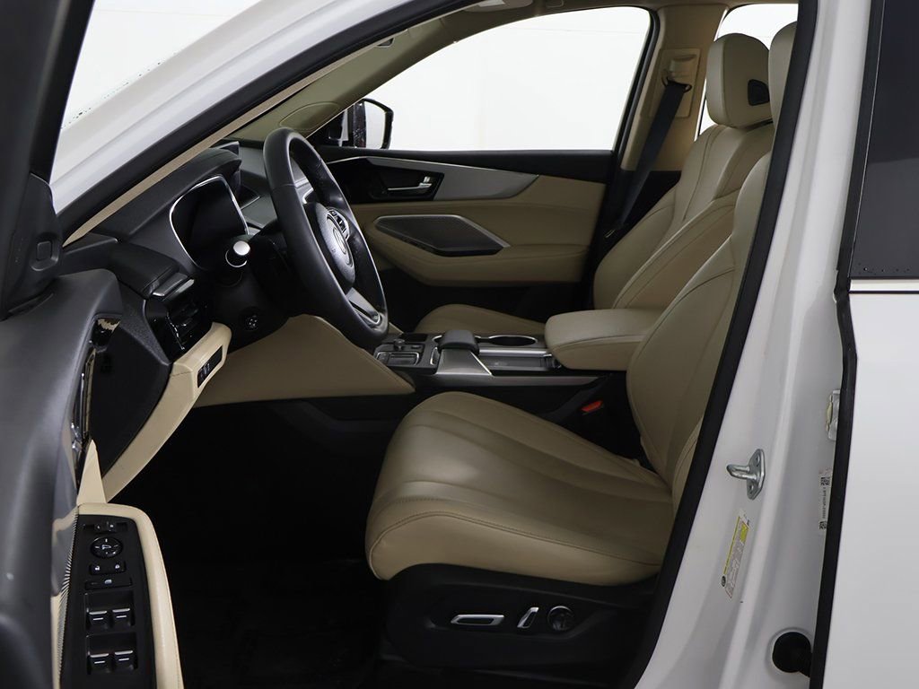 Used 2023 Acura MDX SH-AWD image 26