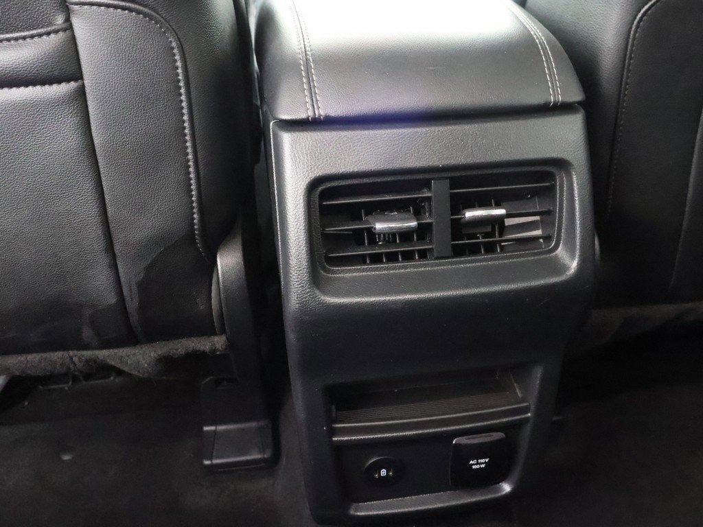 Used 2024 Ford Edge Titanium image 46