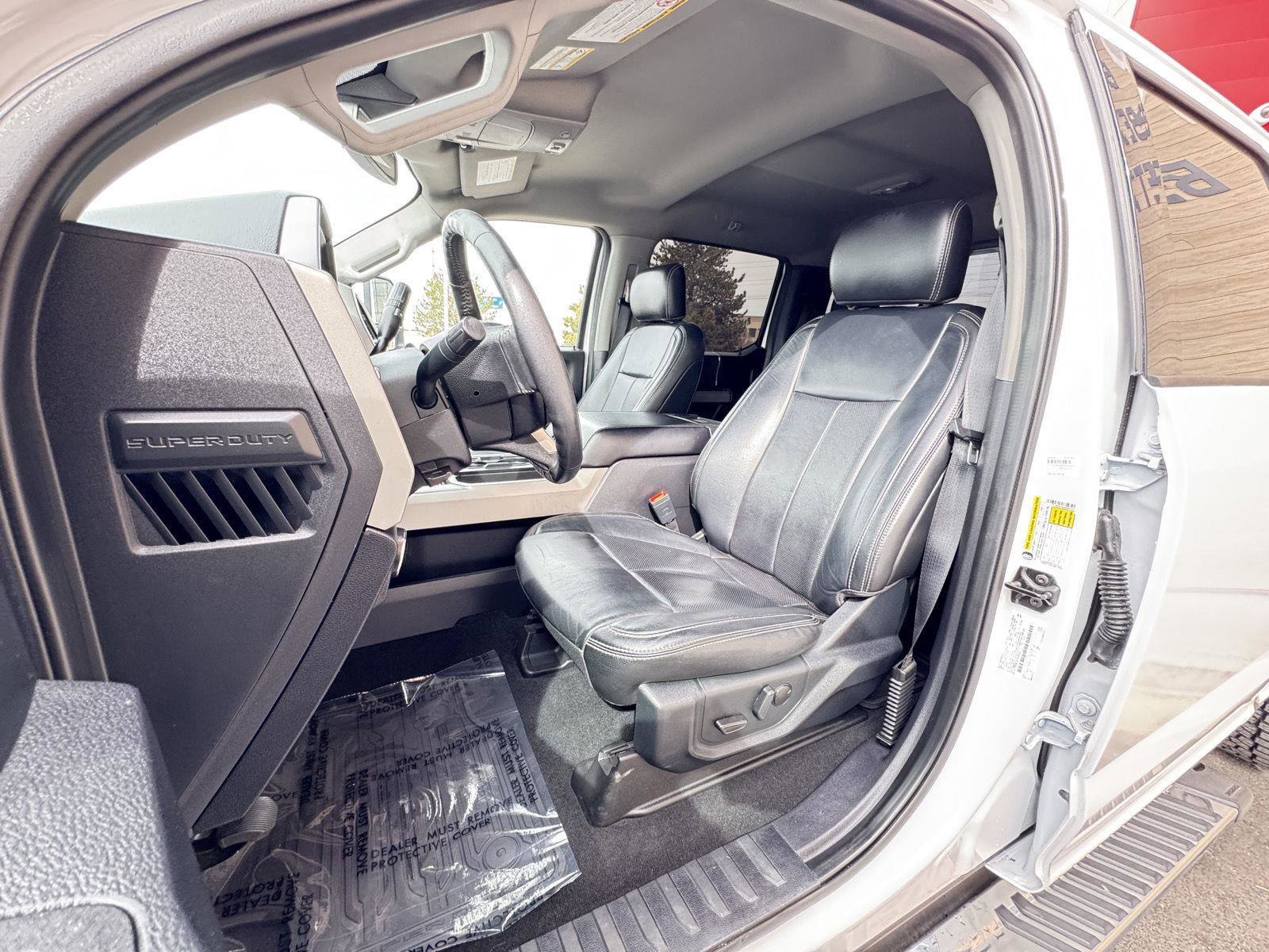 Used 2020 Ford F250 Lariat w/ Lariat Value Package AWD/4WD image 31