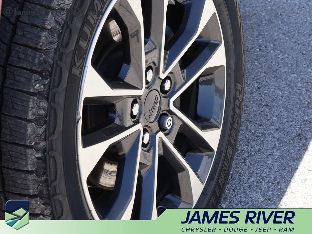 Used 2022 Jeep Grand Cherokee L Overland w/ Luxury Tech Group IV AWD/4WD image 41