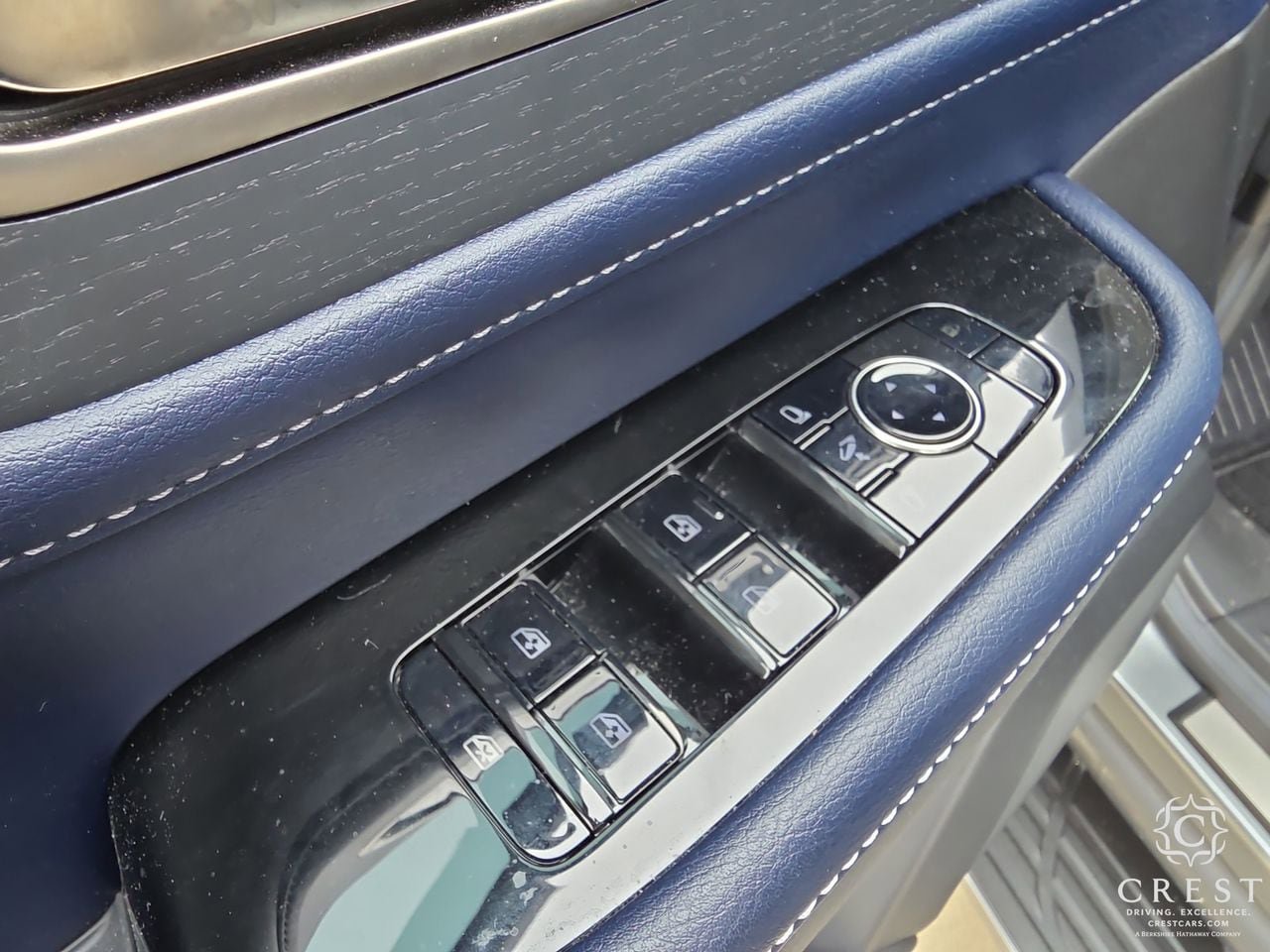 Used 2026 INFINITI QX80 4WD w/ Sport Exterior Package image 8