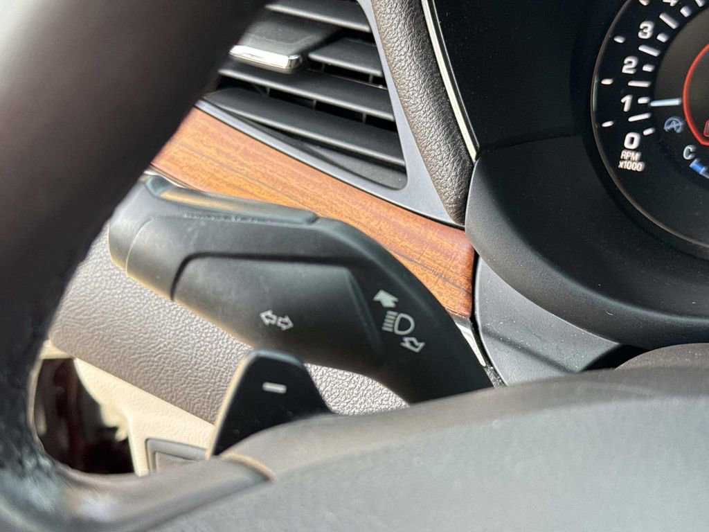 Used 2017 Lincoln MKC Select w/ Select Plus Package image 41