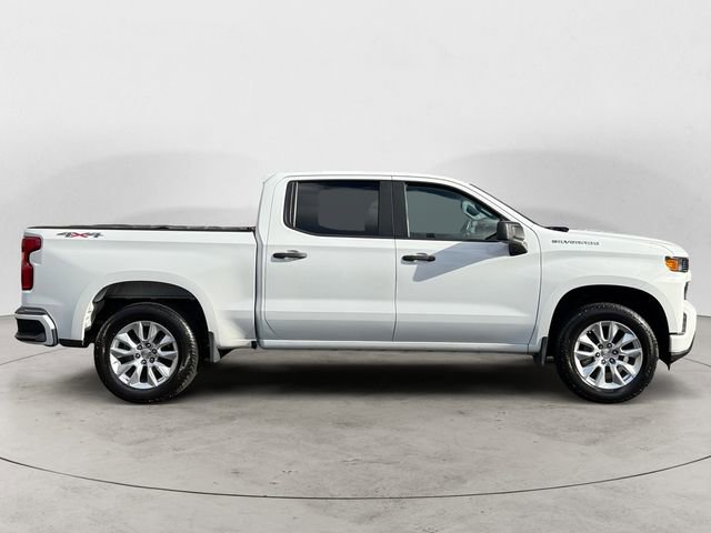Used 2019 Chevrolet Silverado 1500 Custom w/ Custom Value Package AWD/4WD image 6