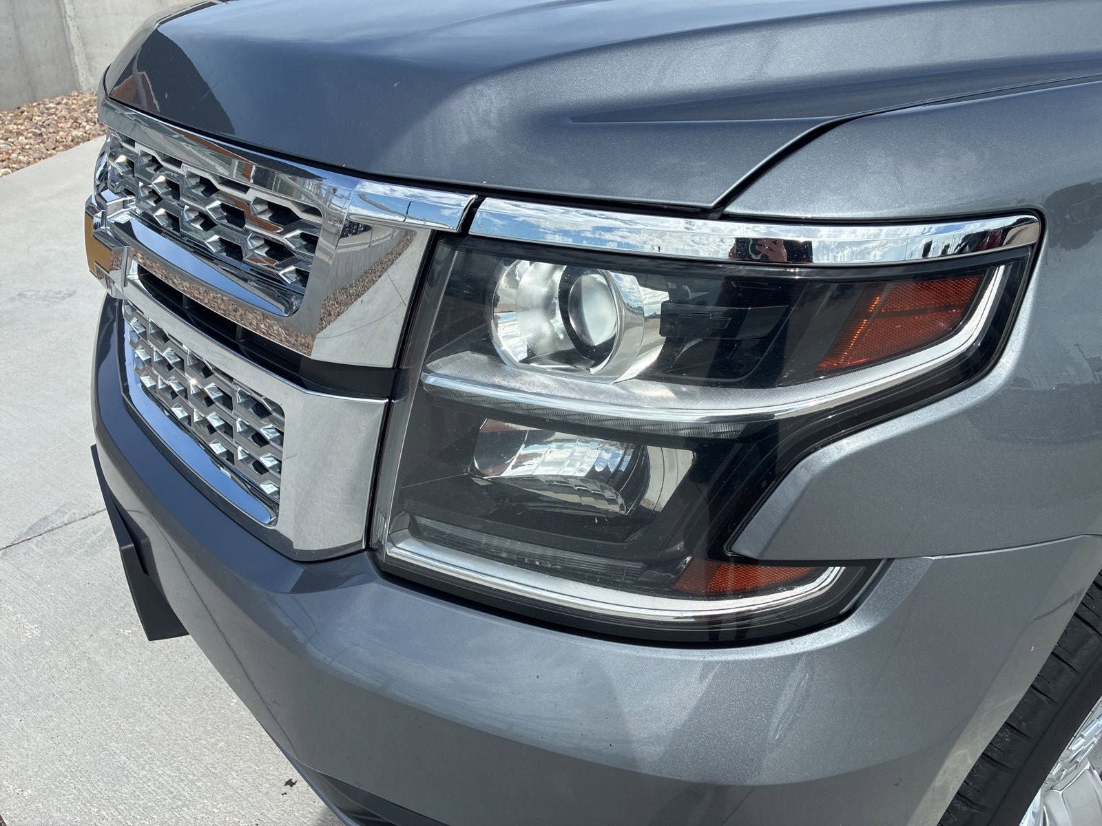 Used 2018 Chevrolet Suburban LT AWD/4WD image 11