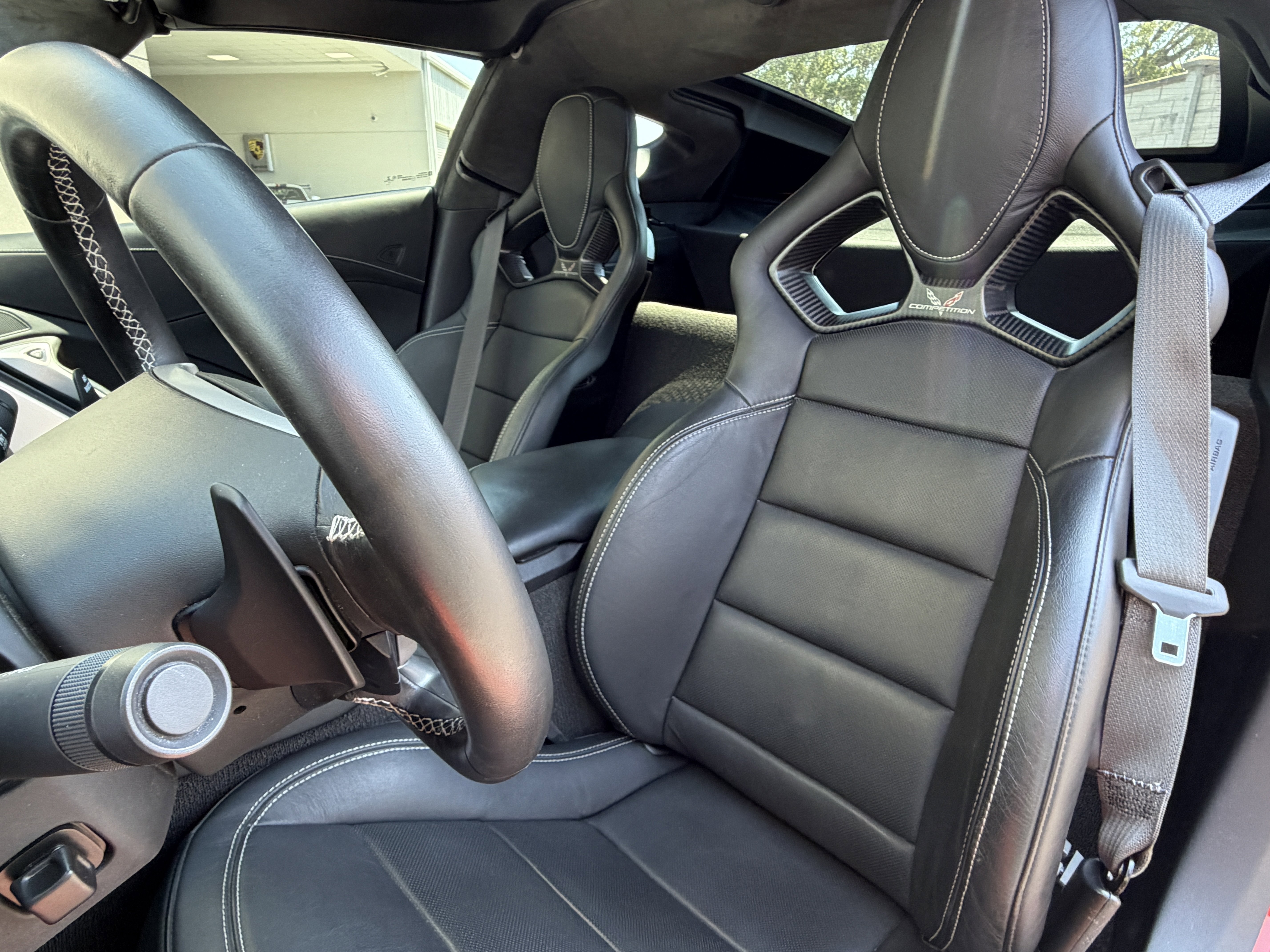 Used 2016 Chevrolet Corvette Stingray Coupe w/ 3LT Preferred Equipment Group image 4