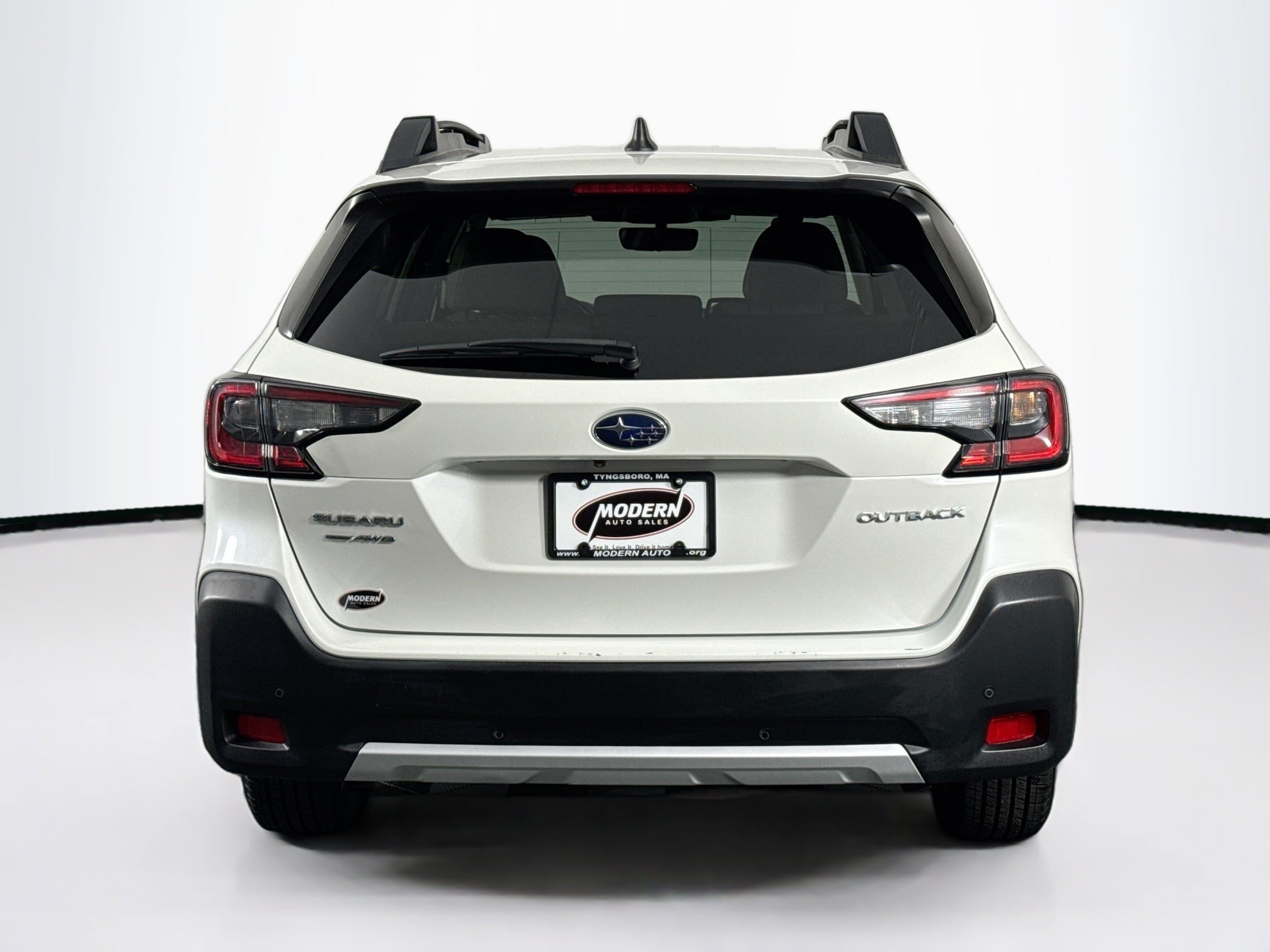 Used 2023 Subaru Outback Limited AWD/4WD image 14