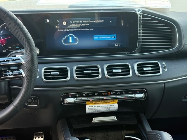 New 2026 Mercedes-Benz GLS 450 4MATIC image 22