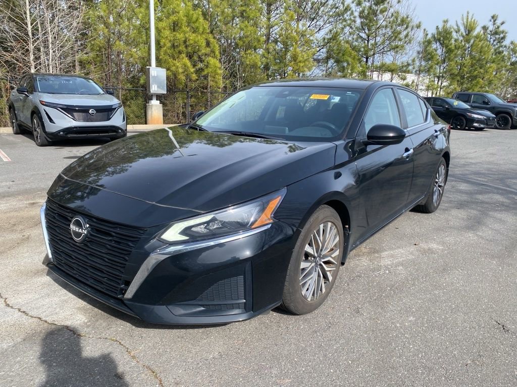 Used 2023 Nissan Altima 2.5 SV image 7