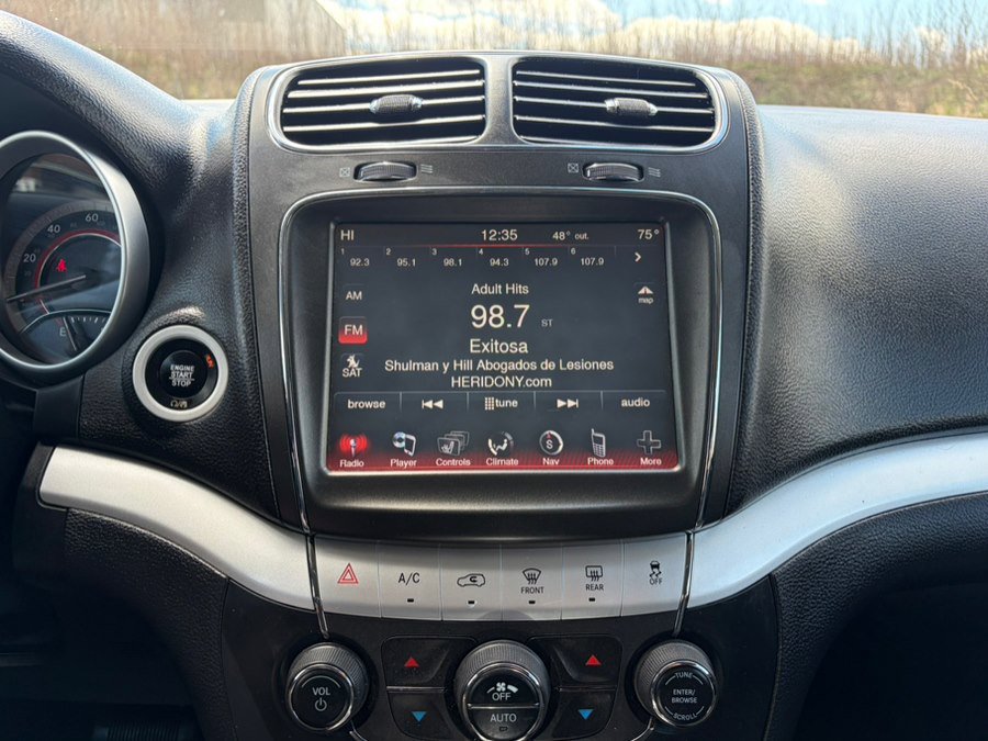 Used 2017 Dodge Journey GT image 26