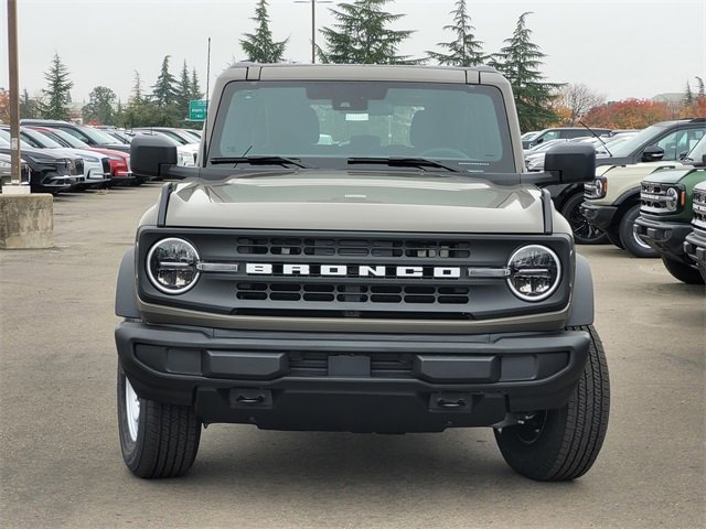 New 2025 Ford Bronco 4-Door image 3