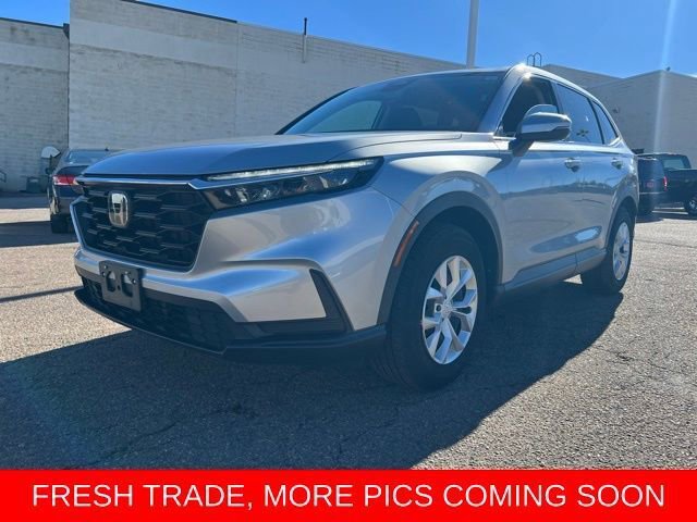 Used 2025 Honda CR-V LX image 1