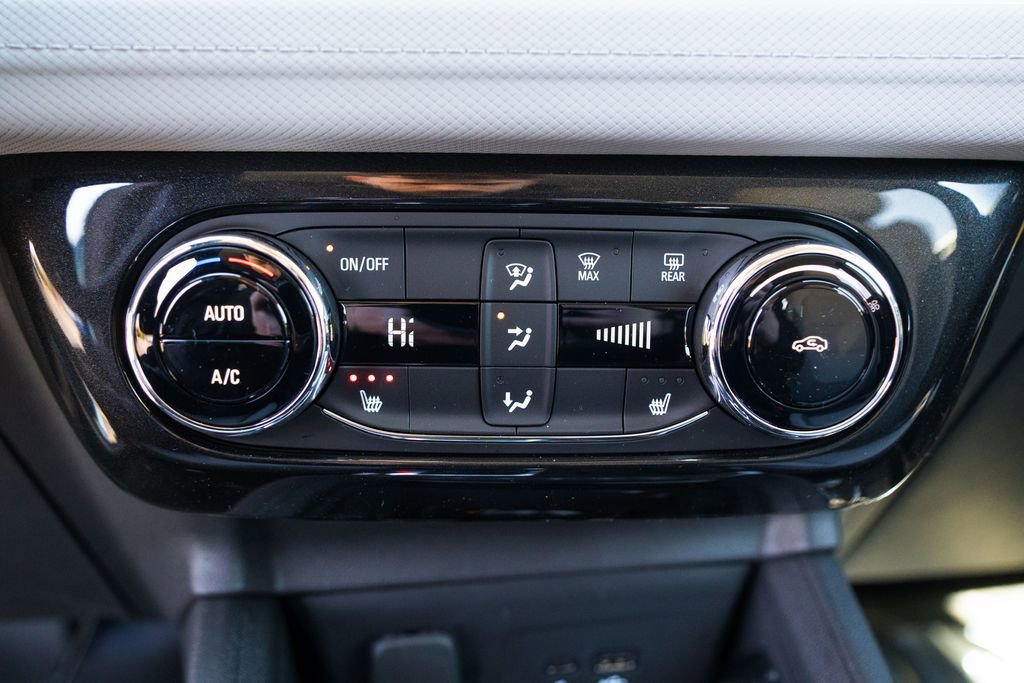 New 2026 Chevrolet TrailBlazer LT w/ Convenience Package image 25