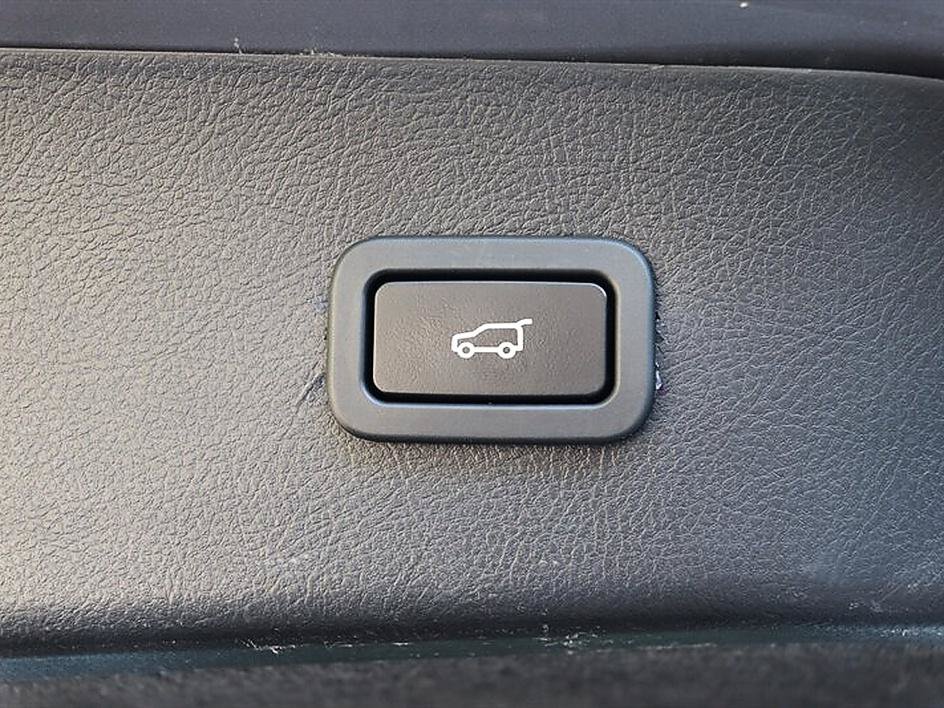 Used 2011 Land Rover Range Rover Sport HSE LUX AWD/4WD image 33
