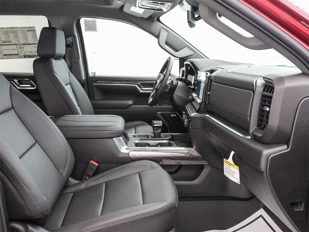 New 2026 Chevrolet Silverado 1500 LTZ image 16