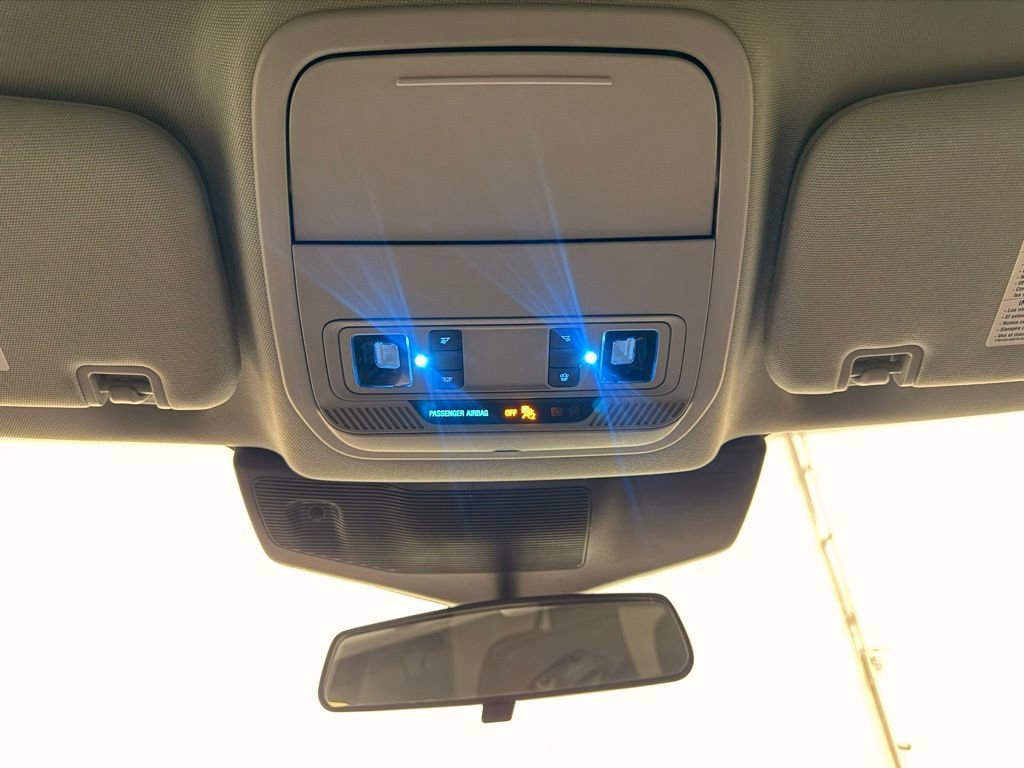 Used 2022 Ford Explorer XLT image 19