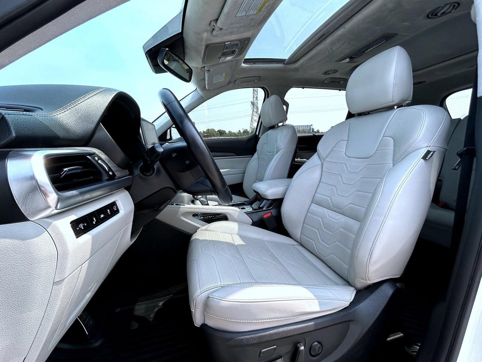 Used 2021 Kia Telluride SX w/ SX Prestige Package AWD/4WD image 11