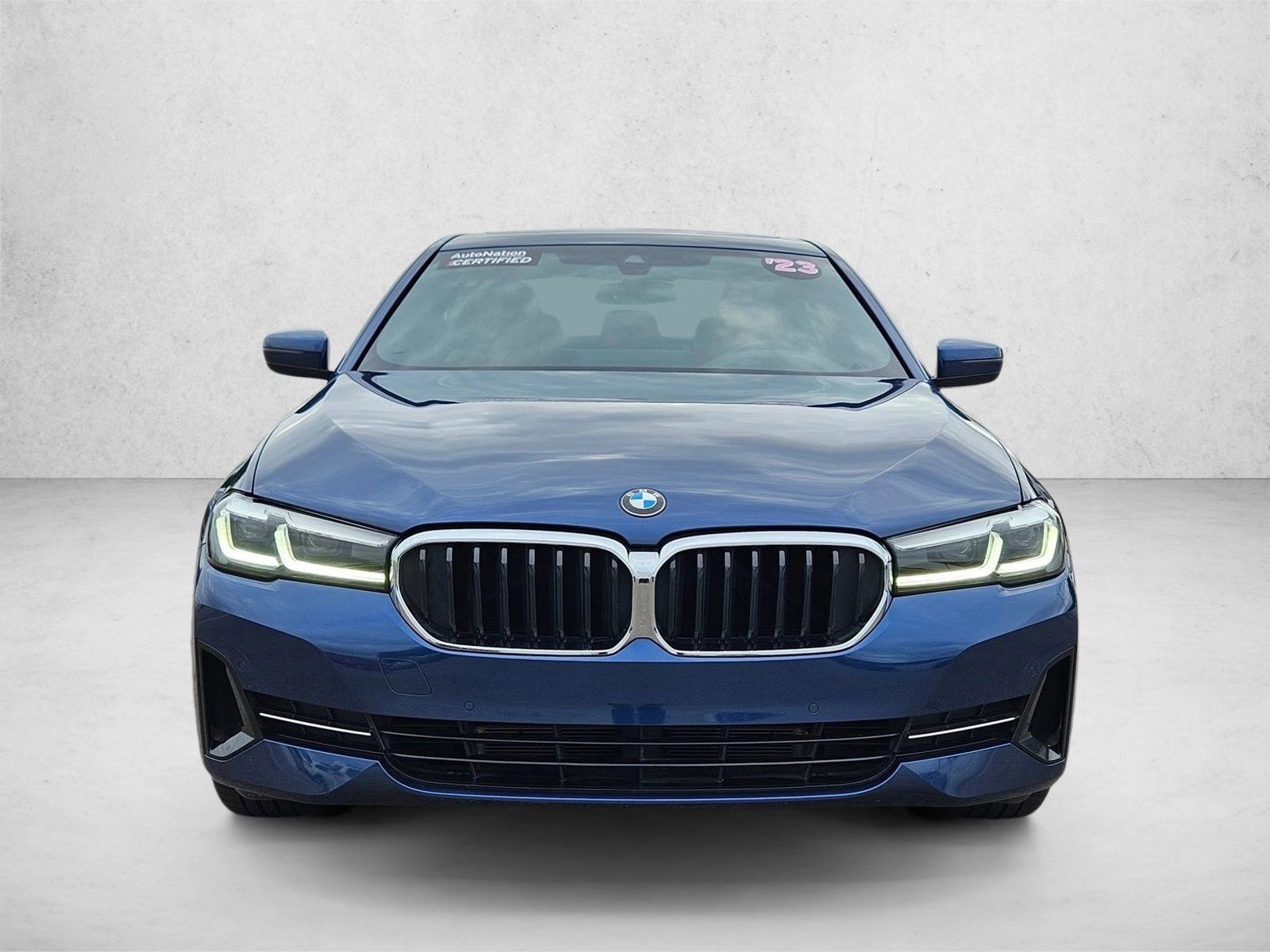 Used 2023 BMW 530i w/ Premium Package RWD image 2