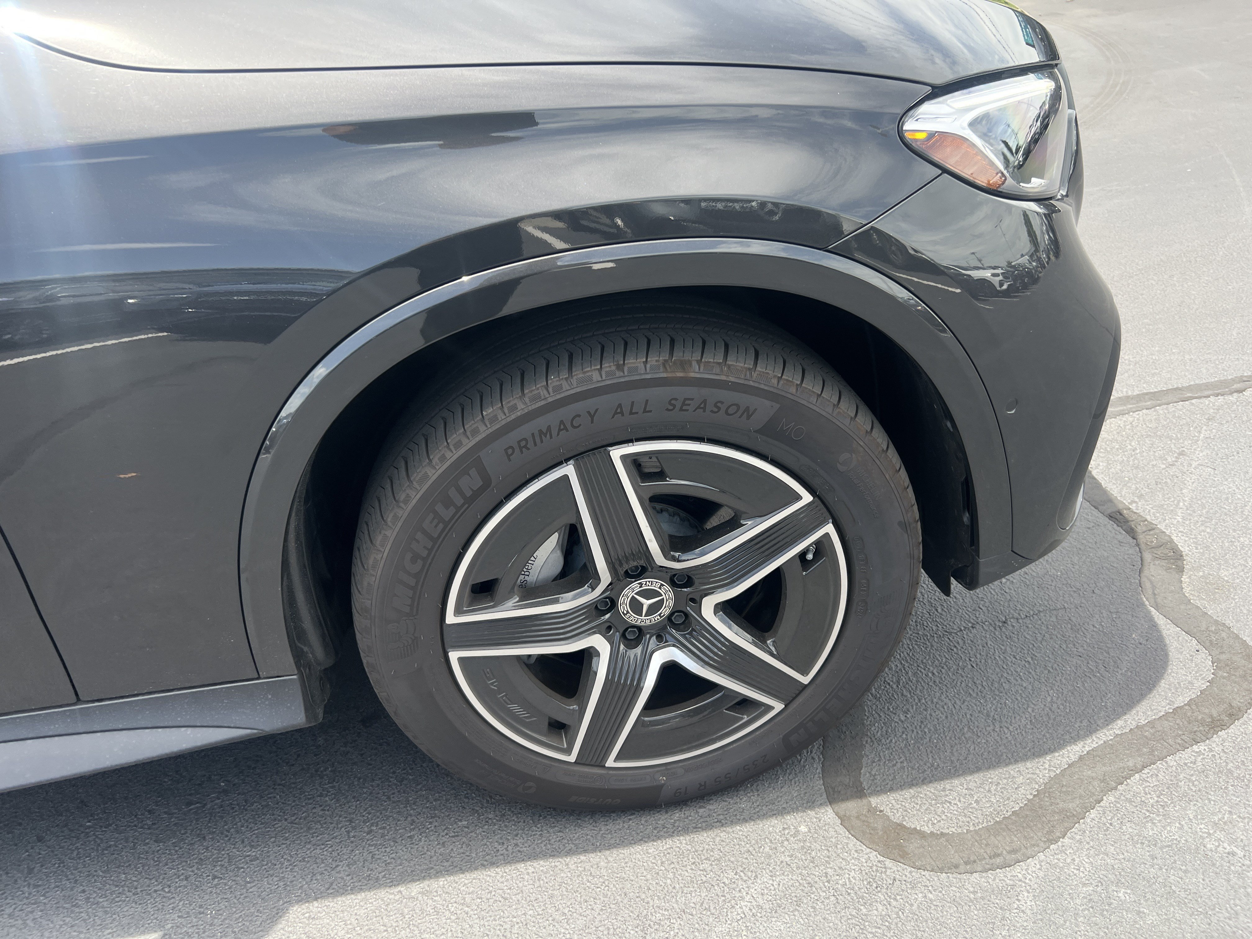 Certified 2025 Mercedes-Benz GLC 300 4MATIC image 13