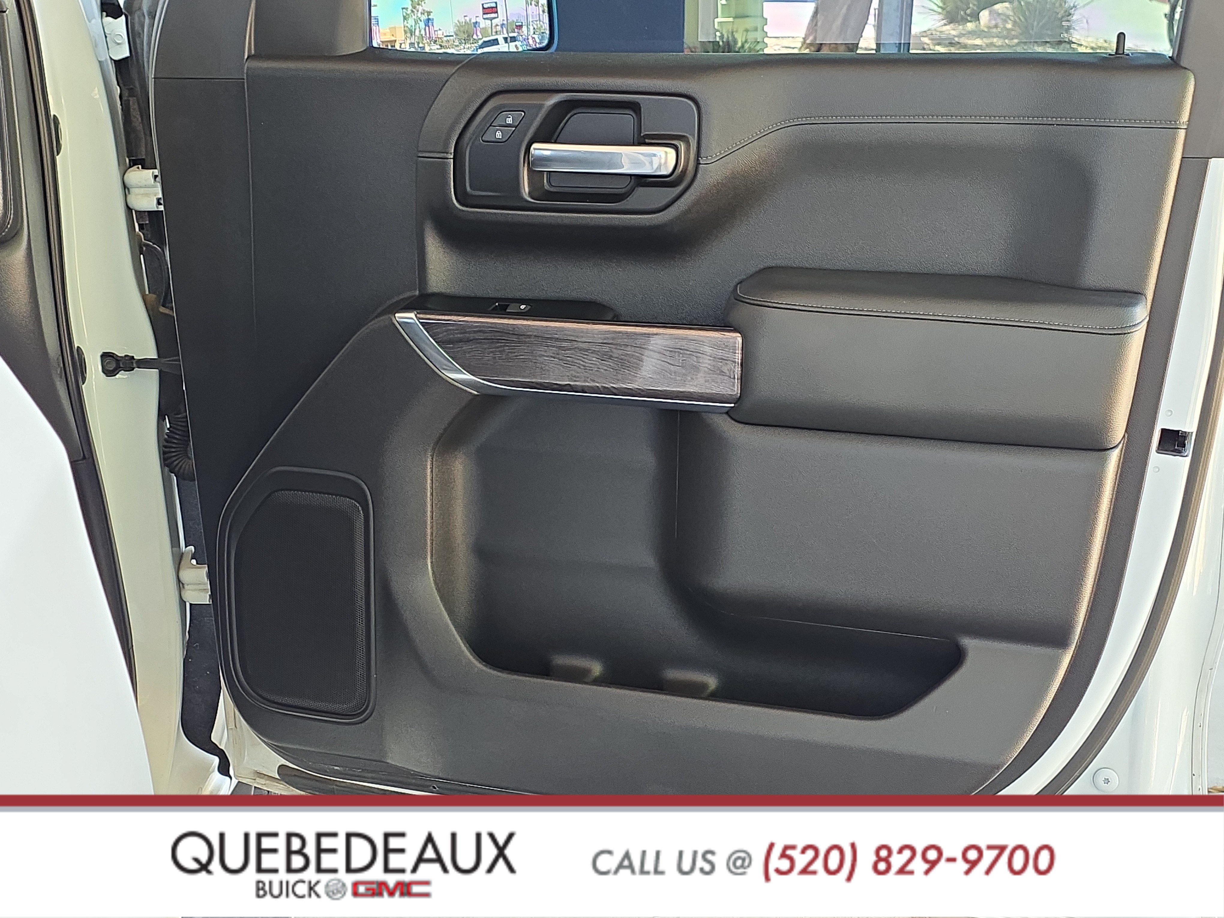 Used 2019 Chevrolet Silverado 1500 LTZ w/ LTZ Plus Package AWD/4WD image 29
