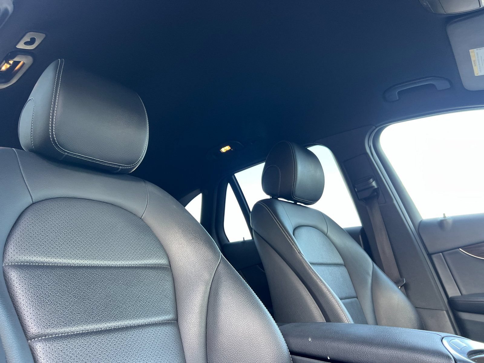 Used 2018 Mercedes-Benz GLC 300 image 16