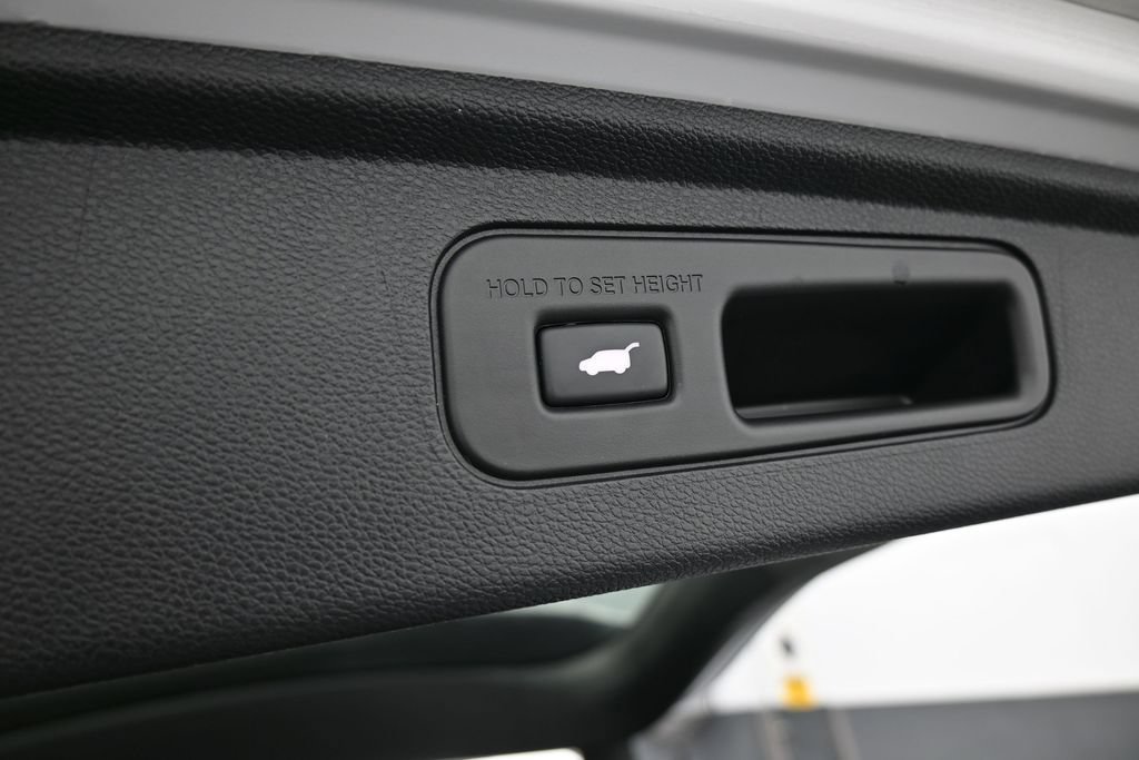 Used 2024 Honda Odyssey EX-L image 45