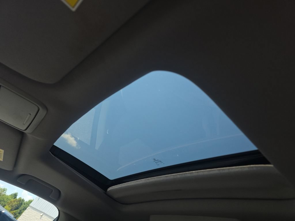 Used 2019 Honda Odyssey EX-L image 2
