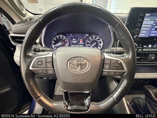 Used 2021 Toyota Highlander Limited FWD image 20