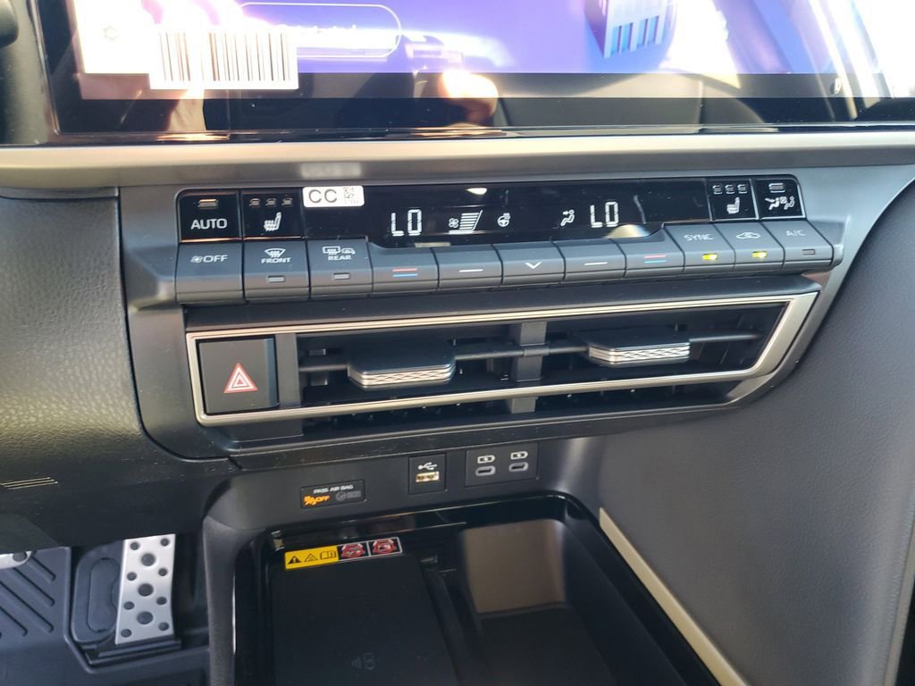 New 2026 Toyota Camry XSE FWD image 20