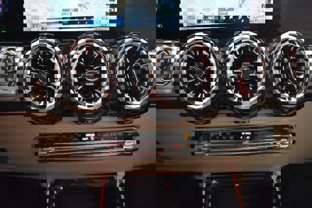 Used 2022 Mercedes-Benz GLB 250 GLB 250 4maticﾮ image 30