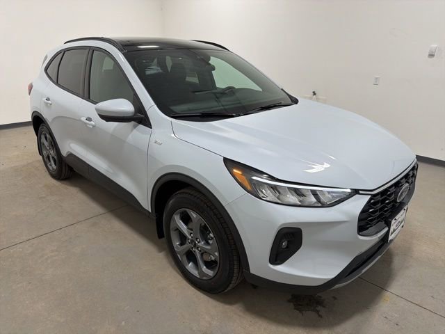New 2026 Ford Escape ST-Line Select w/ Tech Pack #2 image 3
