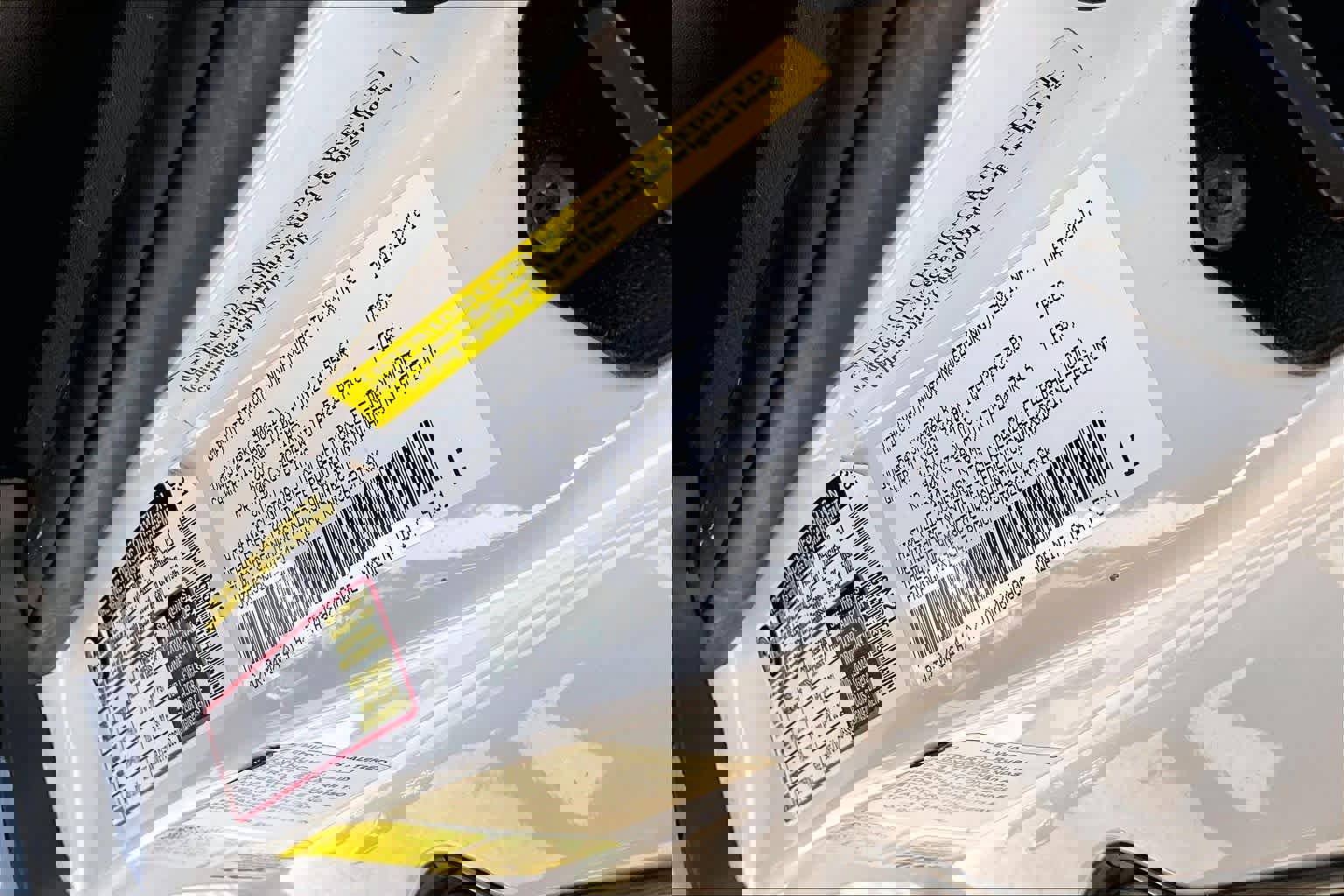 Used 2018 Toyota Tacoma SR image 32