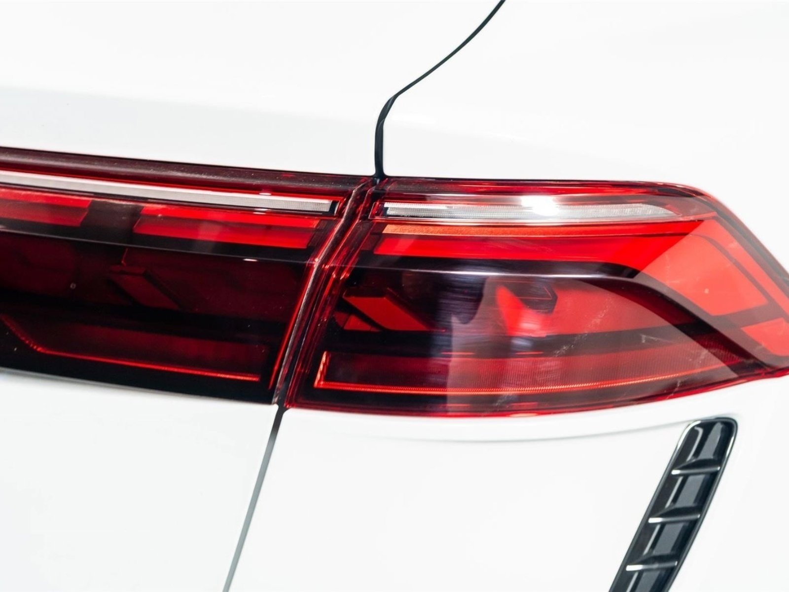 Used 2025 Audi RS Q8 performance image 13