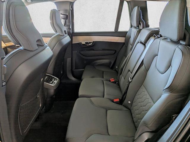 New 2026 Volvo XC90 B5 Plus w/ Protection Package AWD/4WD image 17