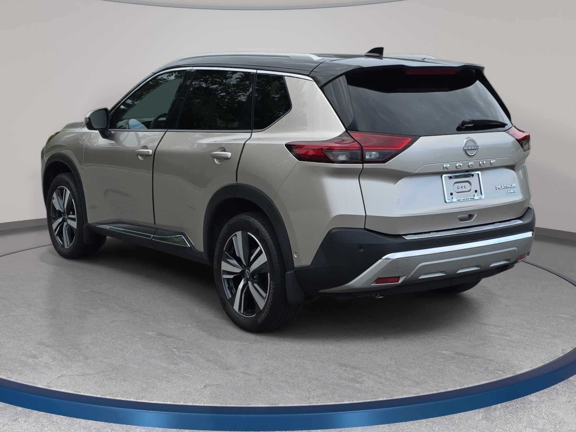 Used 2023 Nissan Rogue Platinum w/ Platinum Premium Package AWD/4WD image 7