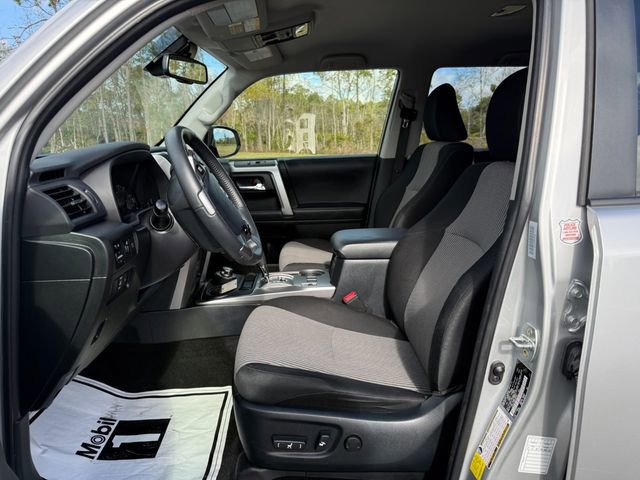 Used 2024 Toyota 4Runner SR5 image 4