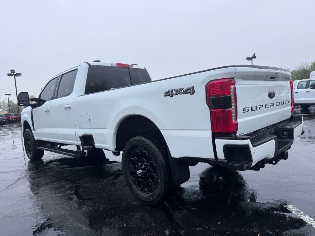 Used 2025 Ford F350 XLT w/ Black Appearance Package AWD/4WD image 7