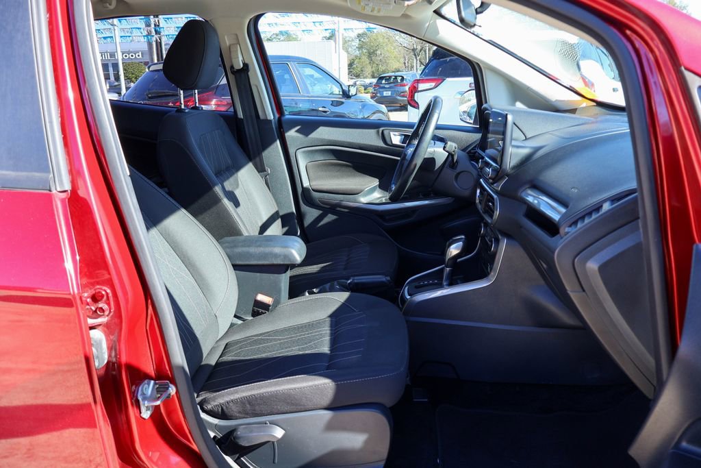 Used 2019 Ford EcoSport SE w/ SE Convenience Package image 8