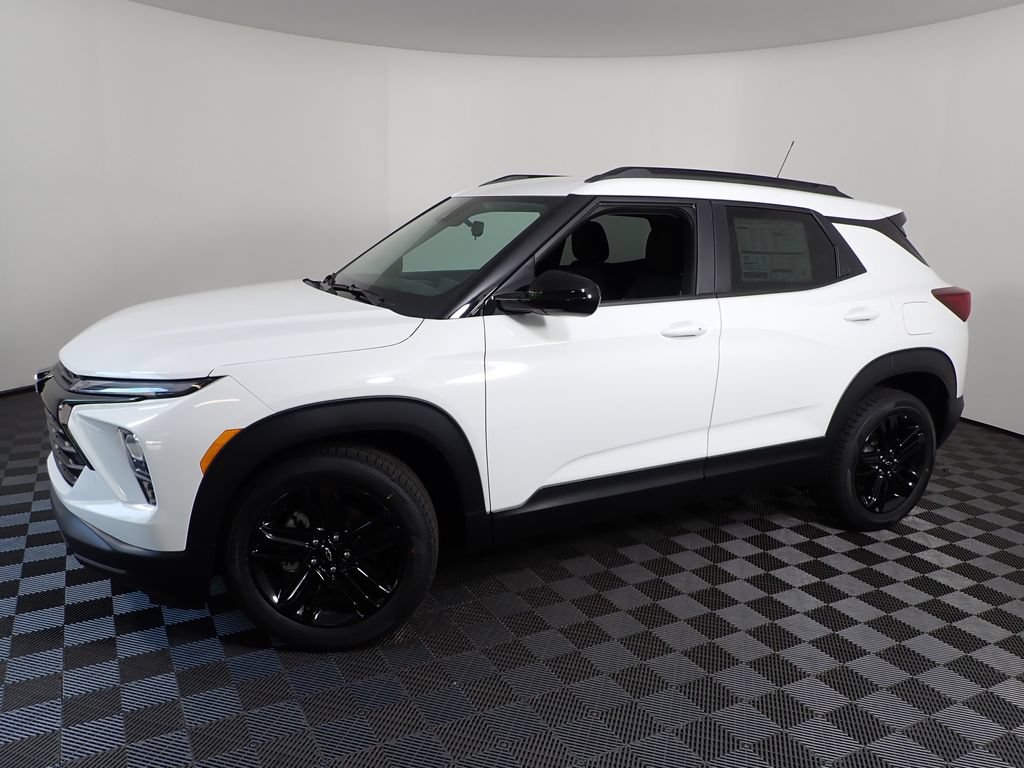 New 2026 Chevrolet TrailBlazer LT w/ Midnight Edition FWD image 7