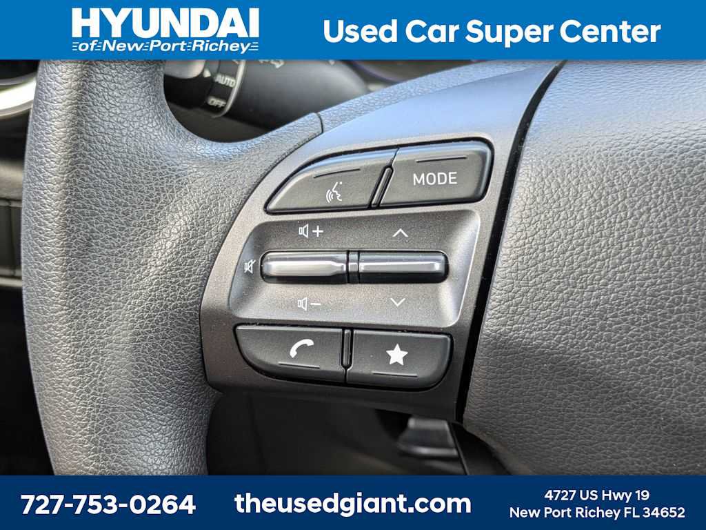 Used 2023 Hyundai Kona SE w/ Cargo Package FWD image 27