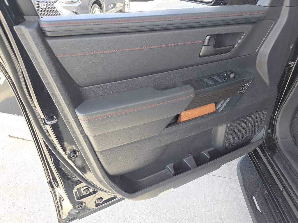 Used 2023 Toyota Sequoia TRD Pro AWD/4WD image 18