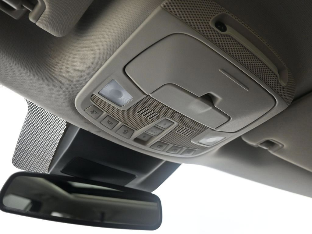 Used 2019 Ford Expedition Max Platinum AWD/4WD image 19