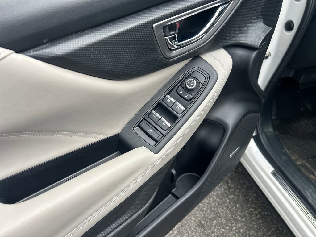 Used 2020 Subaru Forester Limited image 19